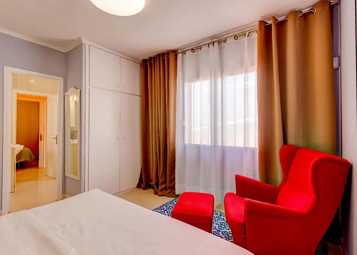 Vakantiehuis с бассейном и видом на океан в Callao Salvaje. *